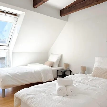 Appartement Spacious And Bright 4-room In Downtown Aalborg